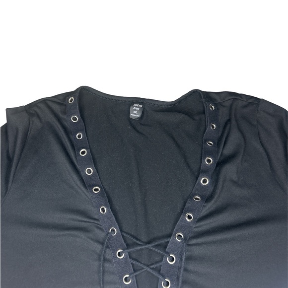 Women’s Shein Curve lace up top size: 0XL - Picture 2 of 3